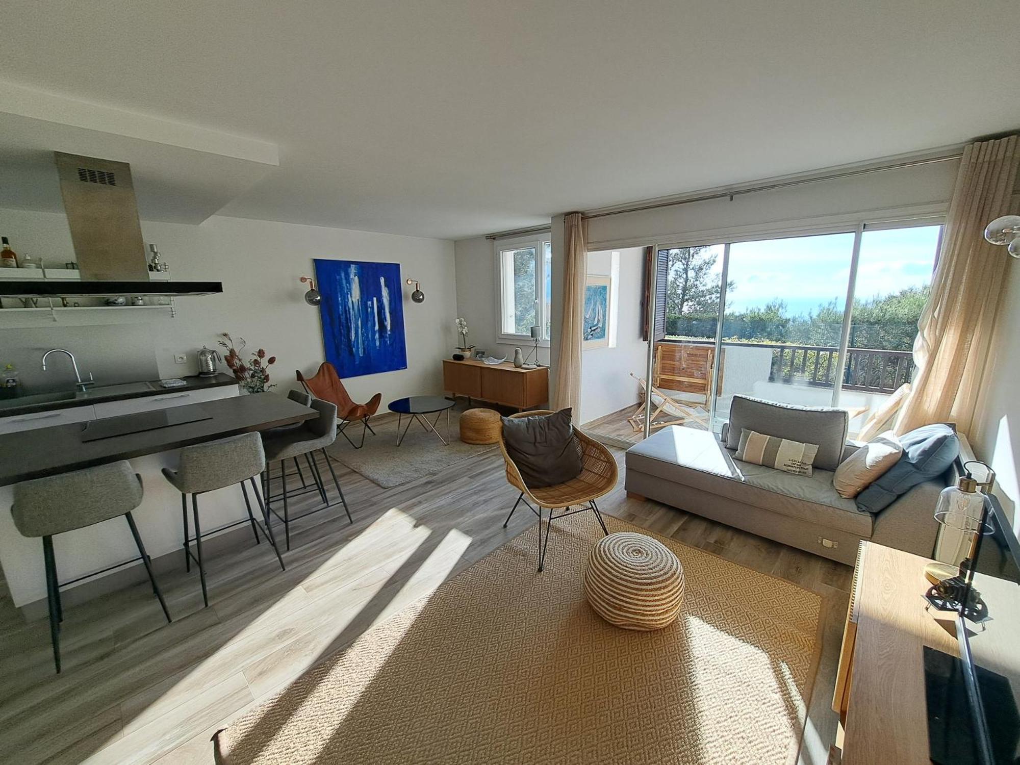 Superbe Appartement Piscine, Tennis, Vue Mer Et Decore Avec Gout Cassis Bagian luar foto
