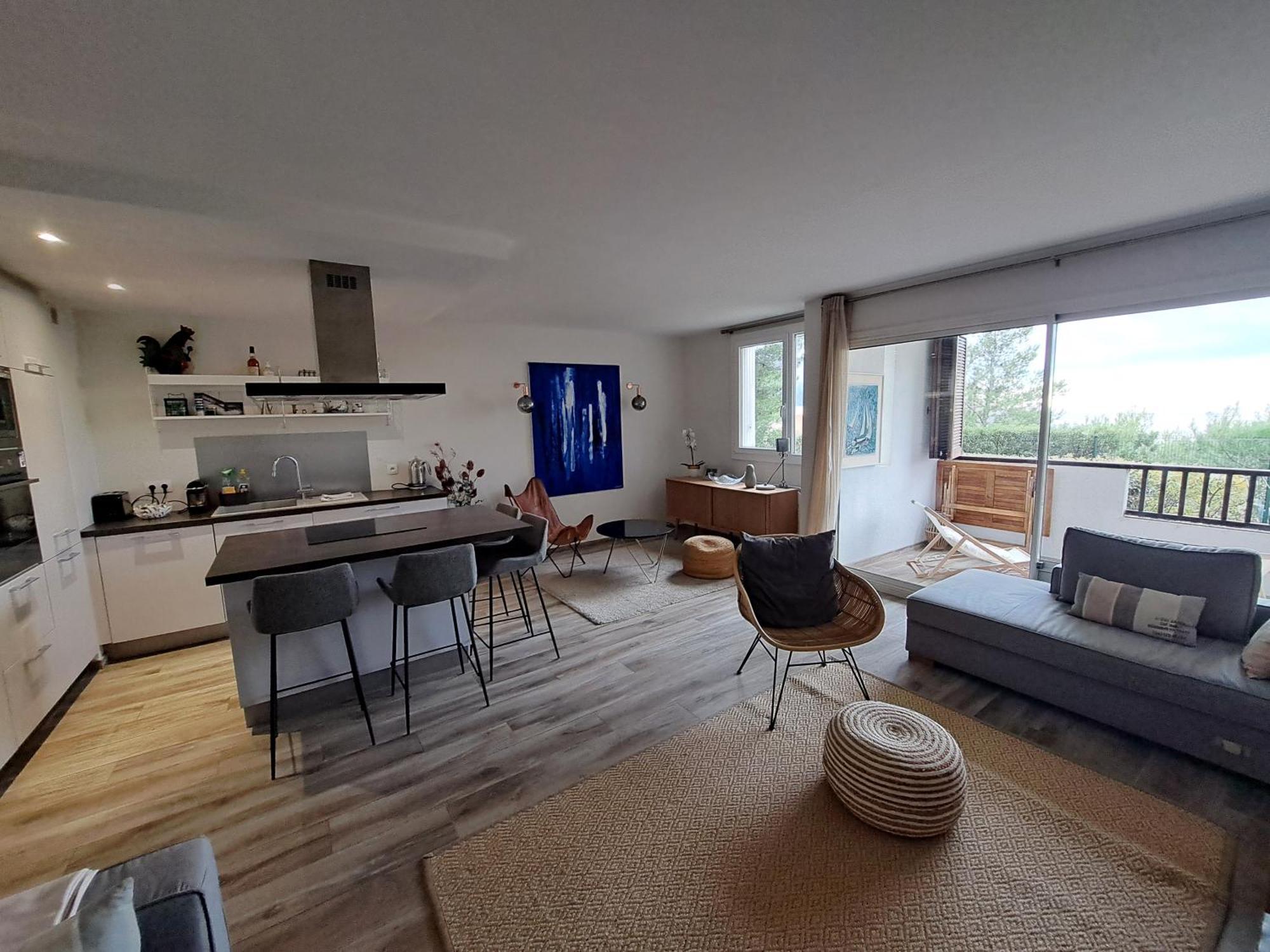 Superbe Appartement Piscine, Tennis, Vue Mer Et Decore Avec Gout Cassis Bagian luar foto